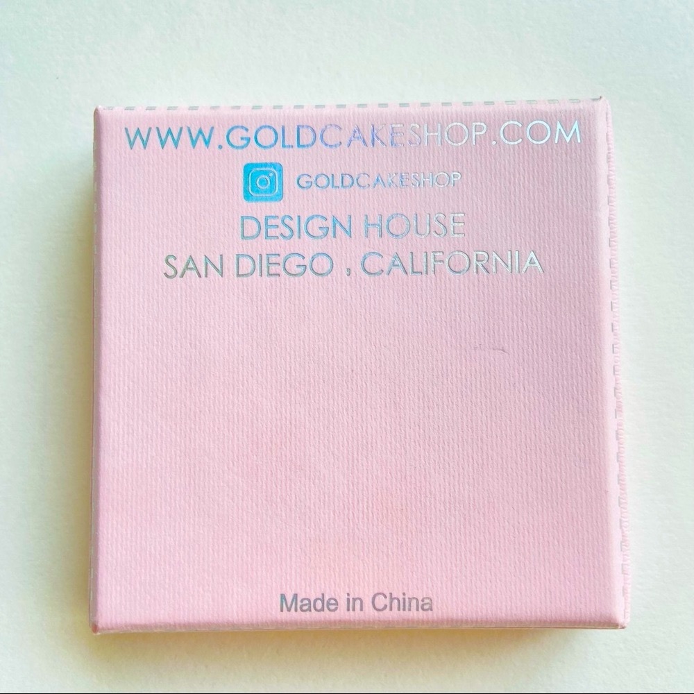 Gold Cake - Brand New - Earrings Set from California - Picture 8 of 10